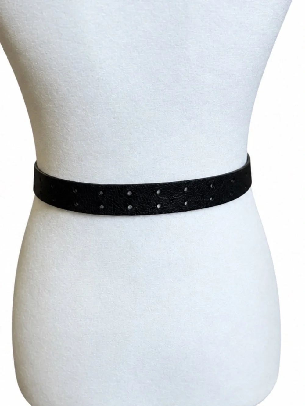 Black Western-Inspired Faux Leather Belt with Engraved Silver-Tone‎ Buckle
